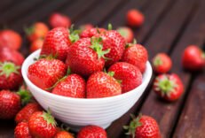 FRU STRAWBERRY box