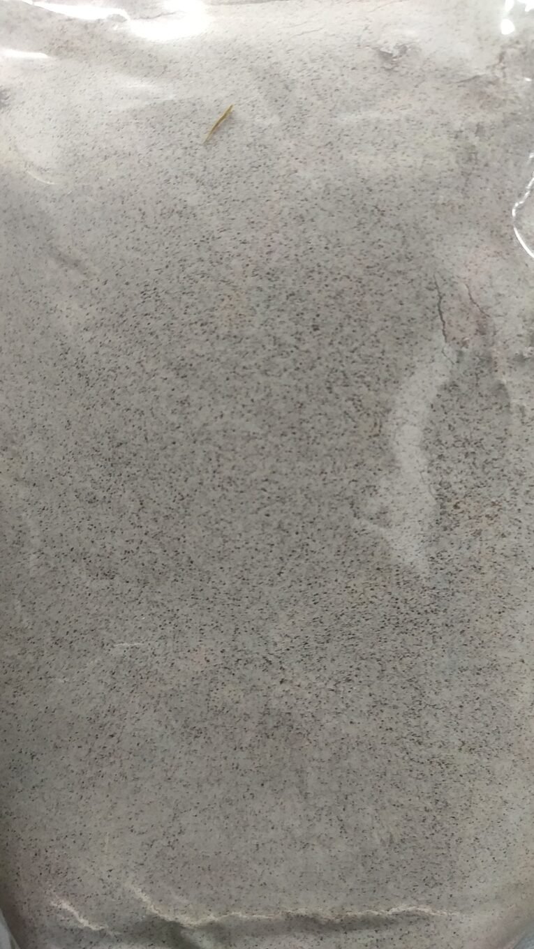1672418
